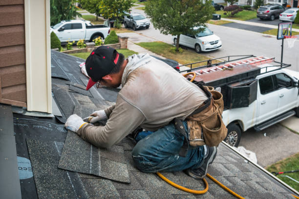 Professional Roofing technician working in Wishek, ND